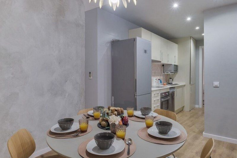 Cuina de Pis de lloguer en Gijón  amb Aire condicionat, Moblat i Es permeten mascotes