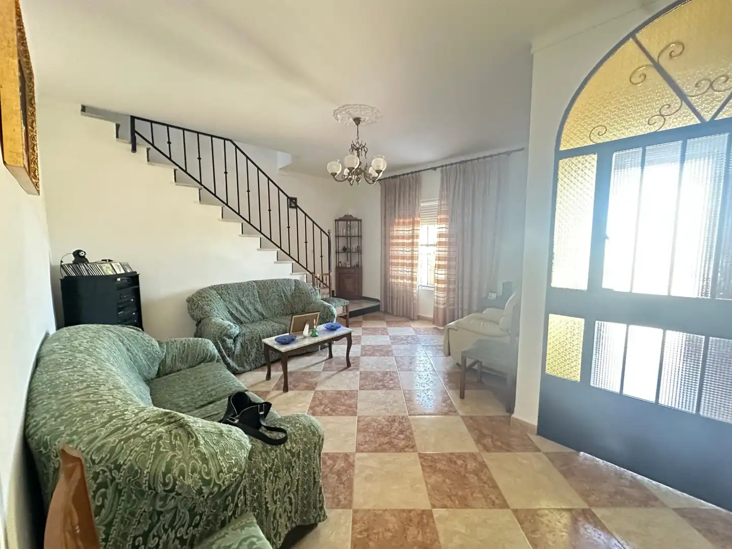 Sala d'estar de Casa o xalet en venda en Marchena