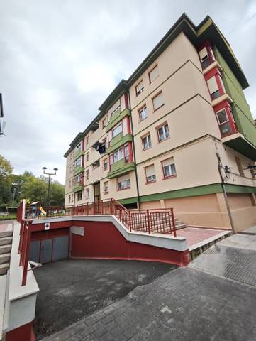 Piso en Venta en Agiñibar Kalea en Zaldibar