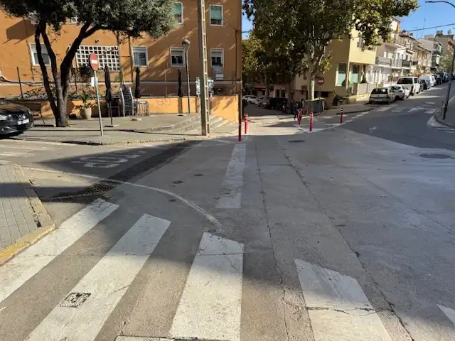 Vista exterior de Local en venta en Vilassar de Dalt con Calefacción y Alarma