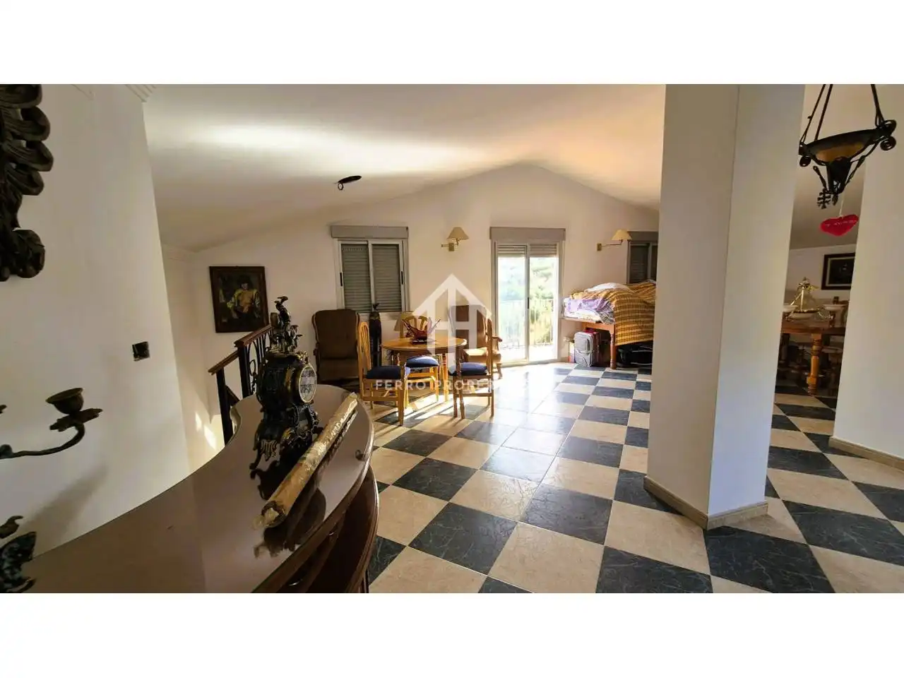 Casa o xalet en venda en Algarinejo amb Jardí privat, Terrassa i Moblat