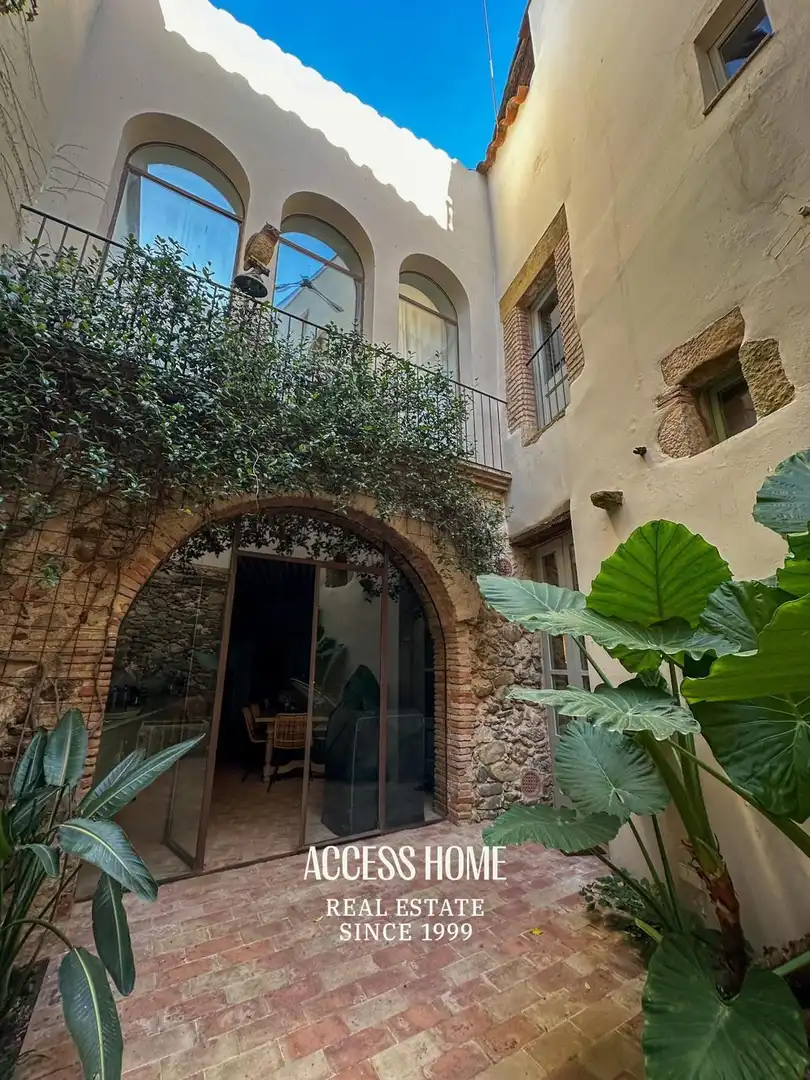 Vista exterior de Casa o chalet en venta en Cruïlles, Monells I Sant Sadurní de L'Heura con Calefacción, Jardín privado y Terraza