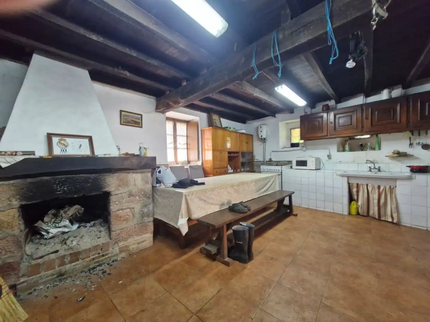 Cocina de Casa o chalet en venta en Cieza (Cantabria) con Jardín privado