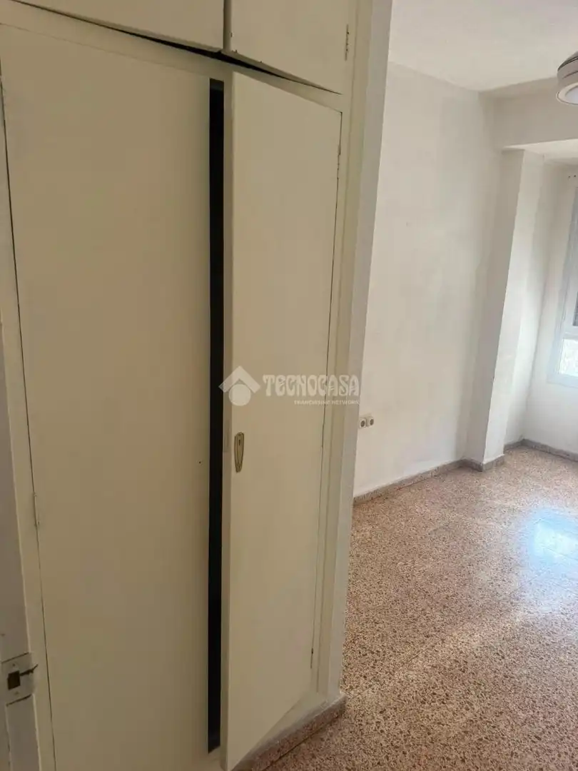 Piso con balcón en venta en Florida - Ciudad de Asís, imagen 20