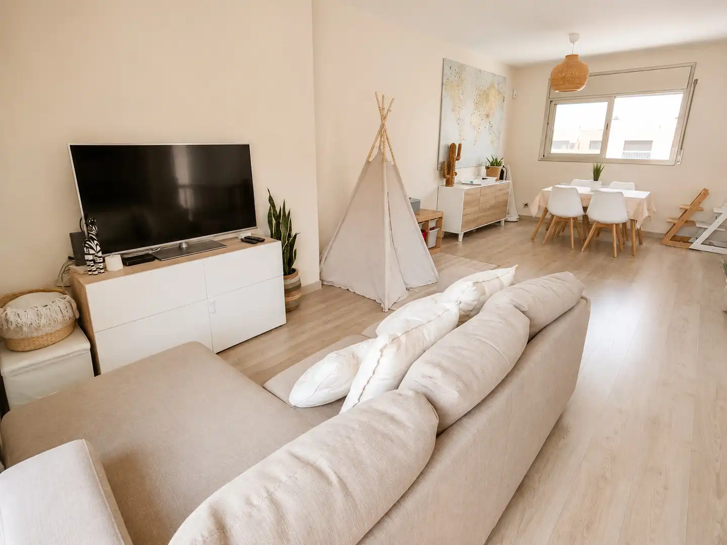 Living room of Duplexes for sale in Montcada i Reixac  with Heating, Parquet flooring and Terrace