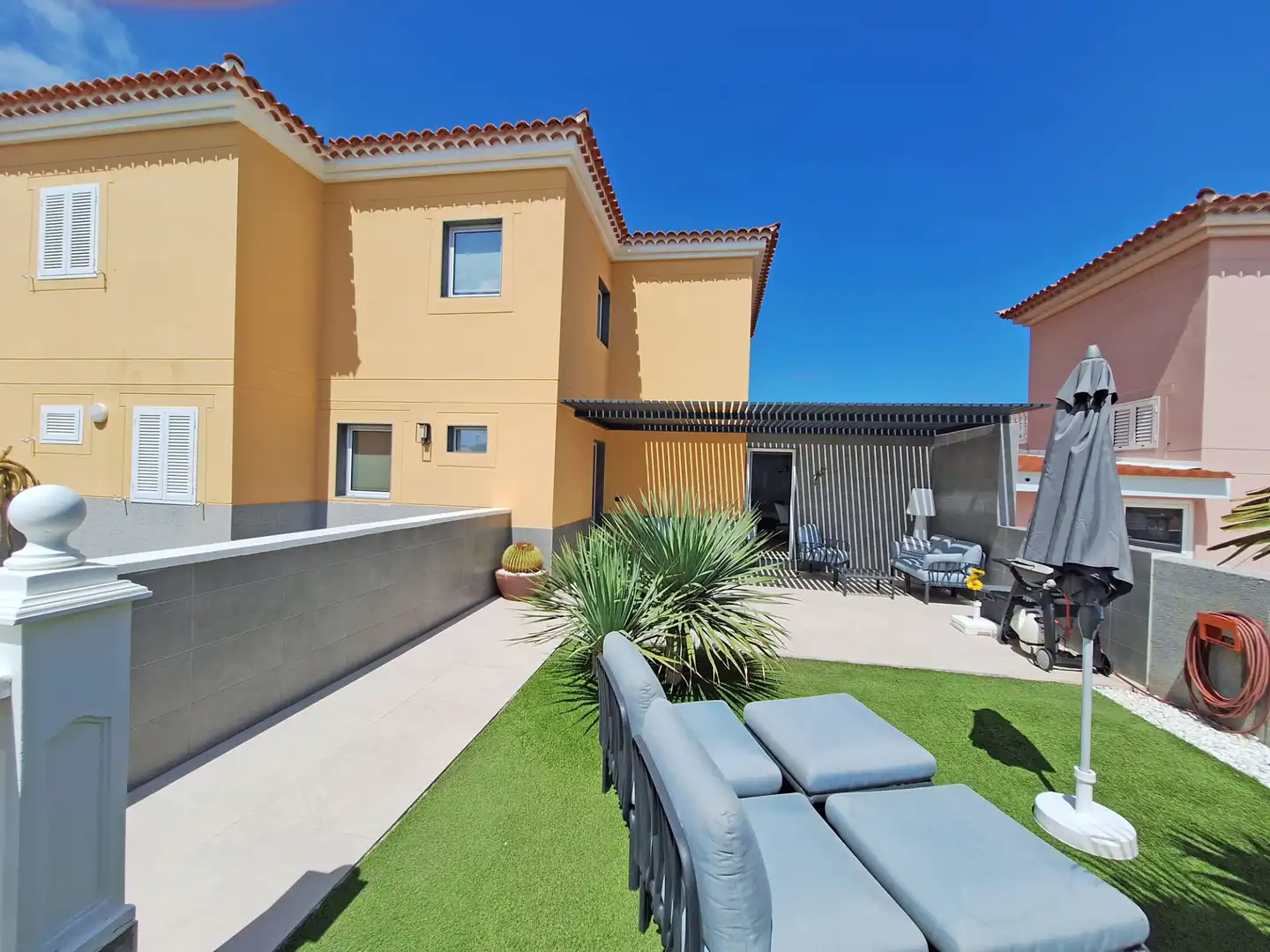Terrace of Detached homes for sale in Granadilla de Abona  with Air Conditioner, Private garden and Swimming Pool