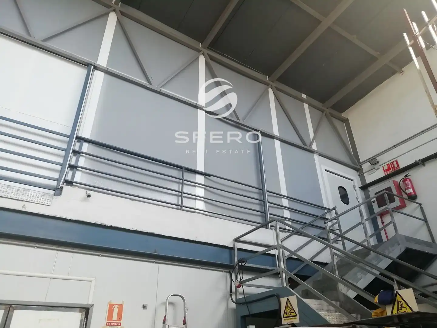 Local comercial en venta en Plaza de Torres-Quevedo 144, imagen 2