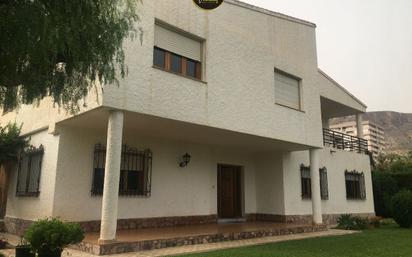 Vista exterior de Casa o xalet en venda en Roquetas de Mar amb Terrassa i Balcó