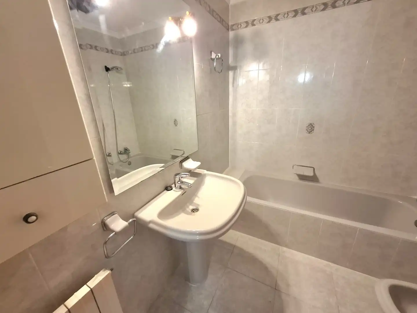 Baño de Planta baja en venta en Palau-saverdera con Calefacción, Terraza y Trastero
