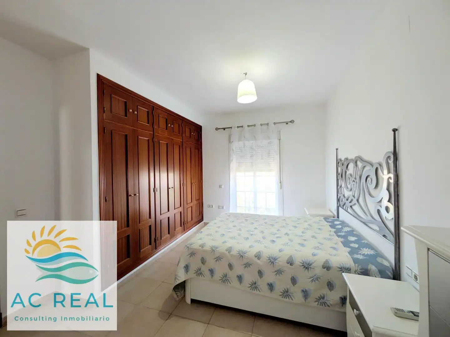 Habitación de Casa adosada en venta en Ayamonte con Aire acondicionado, Jardín privado y Terraza