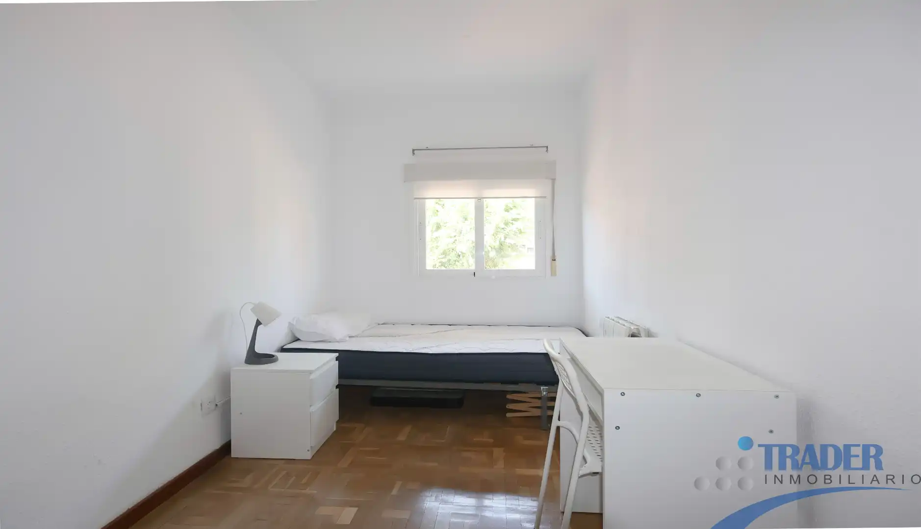 Dormitori de Pis en venda en Leganés amb Jardí privat, Terrassa i Balcó