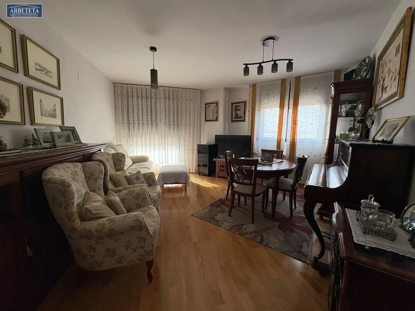 Sala d'estar de Pis en venda en Azuqueca de Henares amb Aire condicionat, Calefacció i Alarma