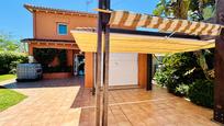 Exterior view of House or chalet for sale in Roda de Berà  with Air Conditioner, Terrace and Swimming Pool