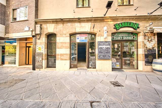 Local comercial en Alquiler en San Matías - Realejo