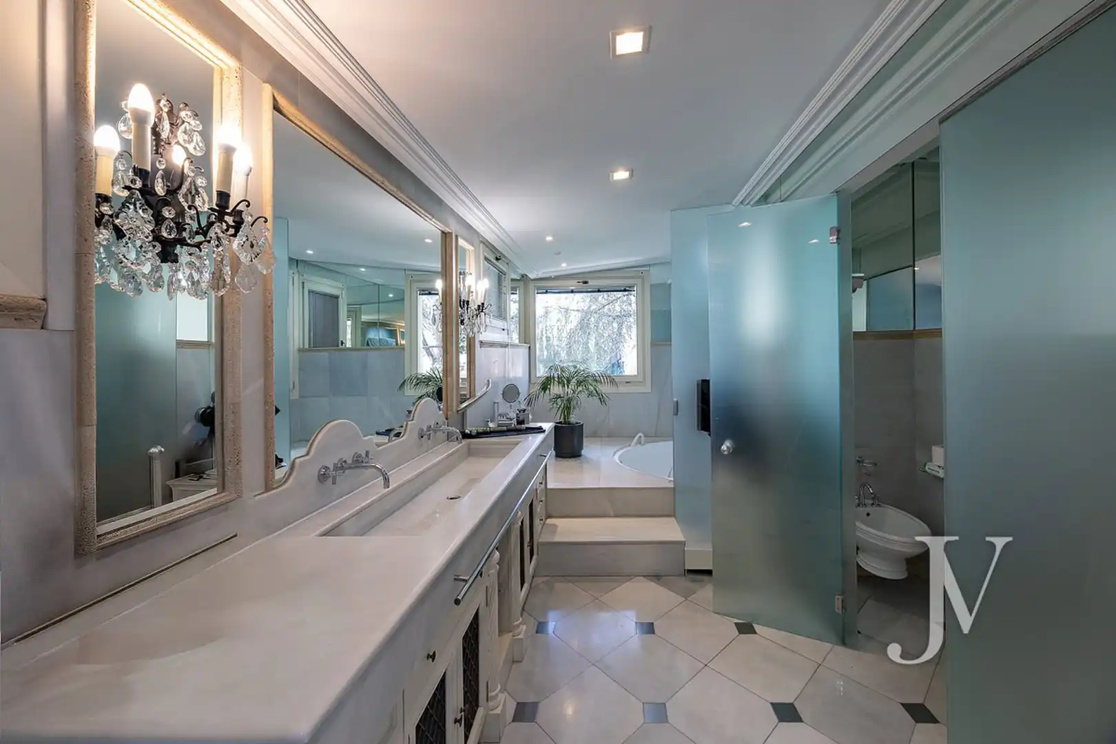 Baño de Casa o chalet en venta en Madrid con Aire acondicionado, Calefacción y Jardín privado