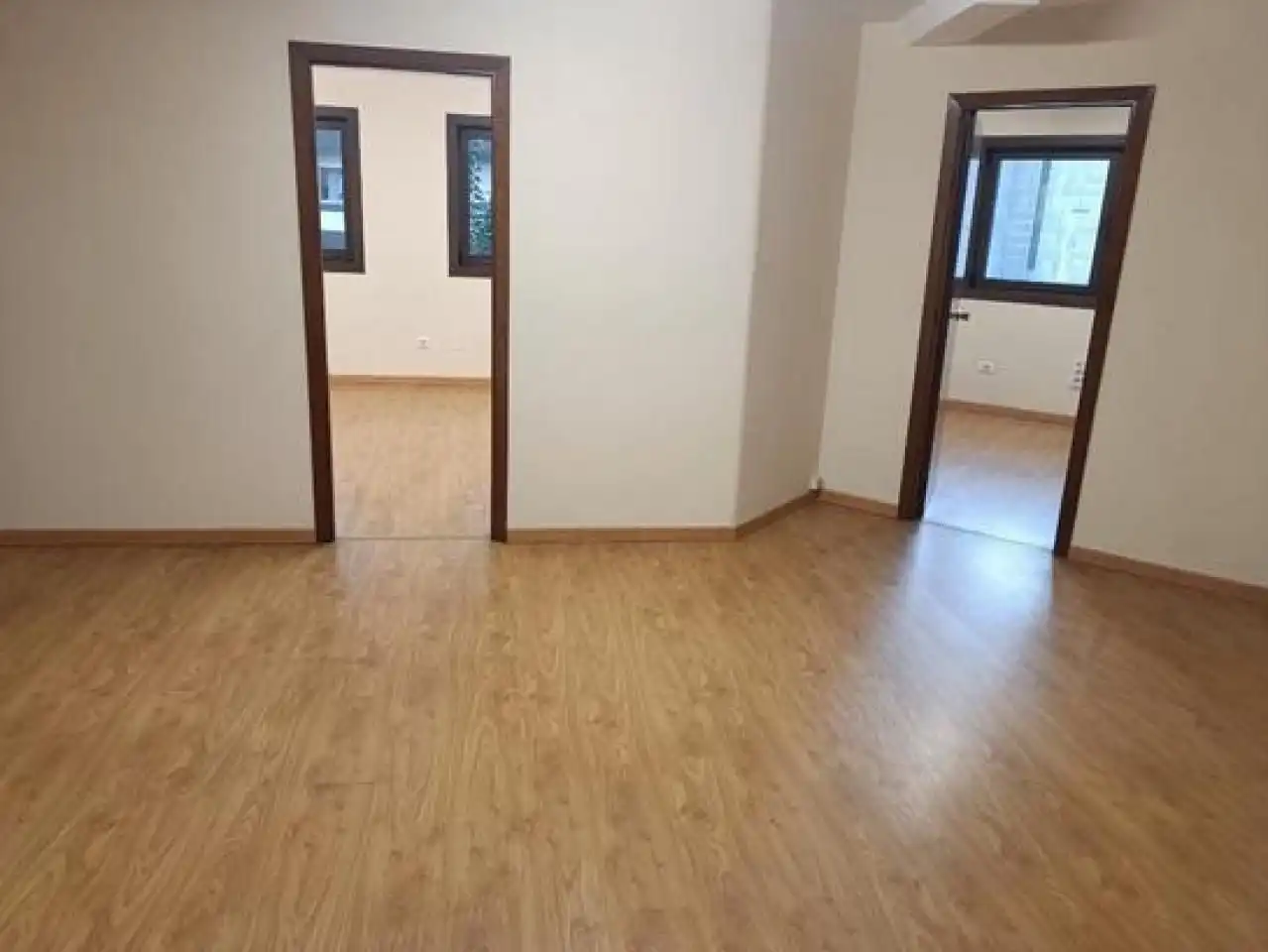 Büro zur Miete in Rua Pino, 63, Fátima