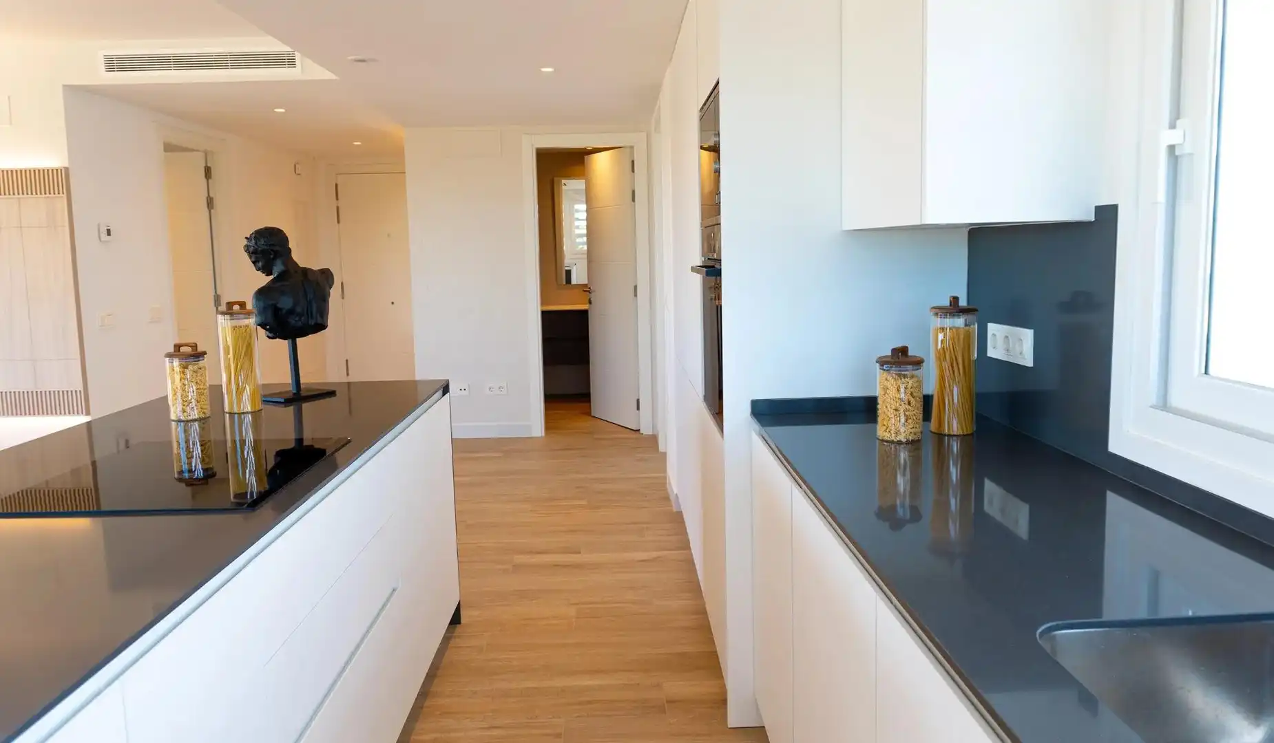 Cocina de Apartamento en venta en Casares con Aire acondicionado, Jardín privado y Terraza