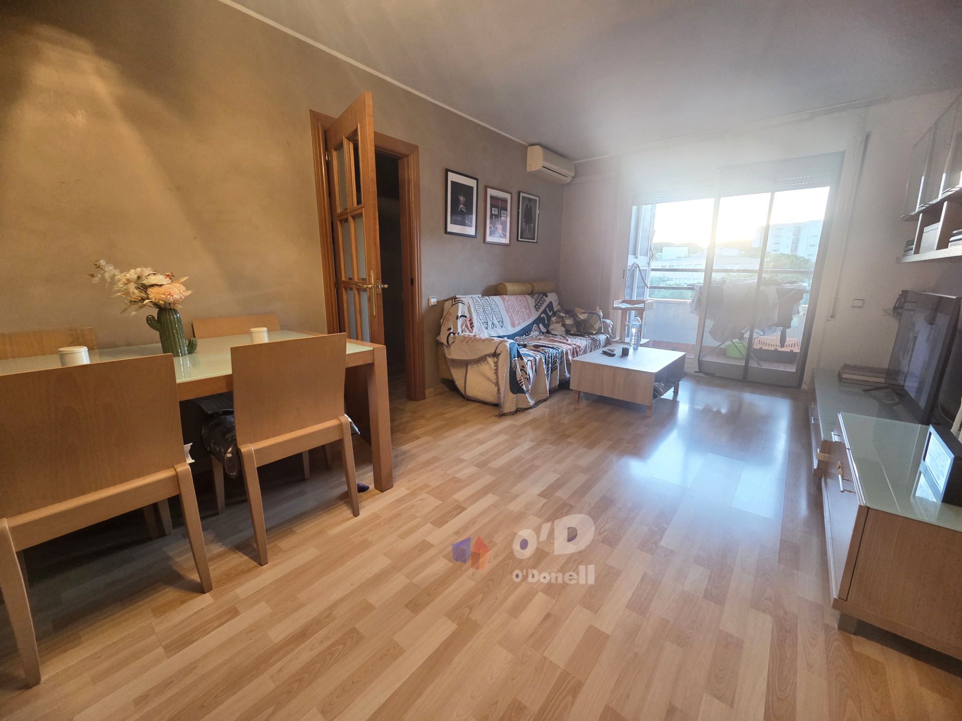 Bedroom of Flat for sale in Sant Boi de Llobregat  with Air Conditioner, Heating and Parquet flooring
