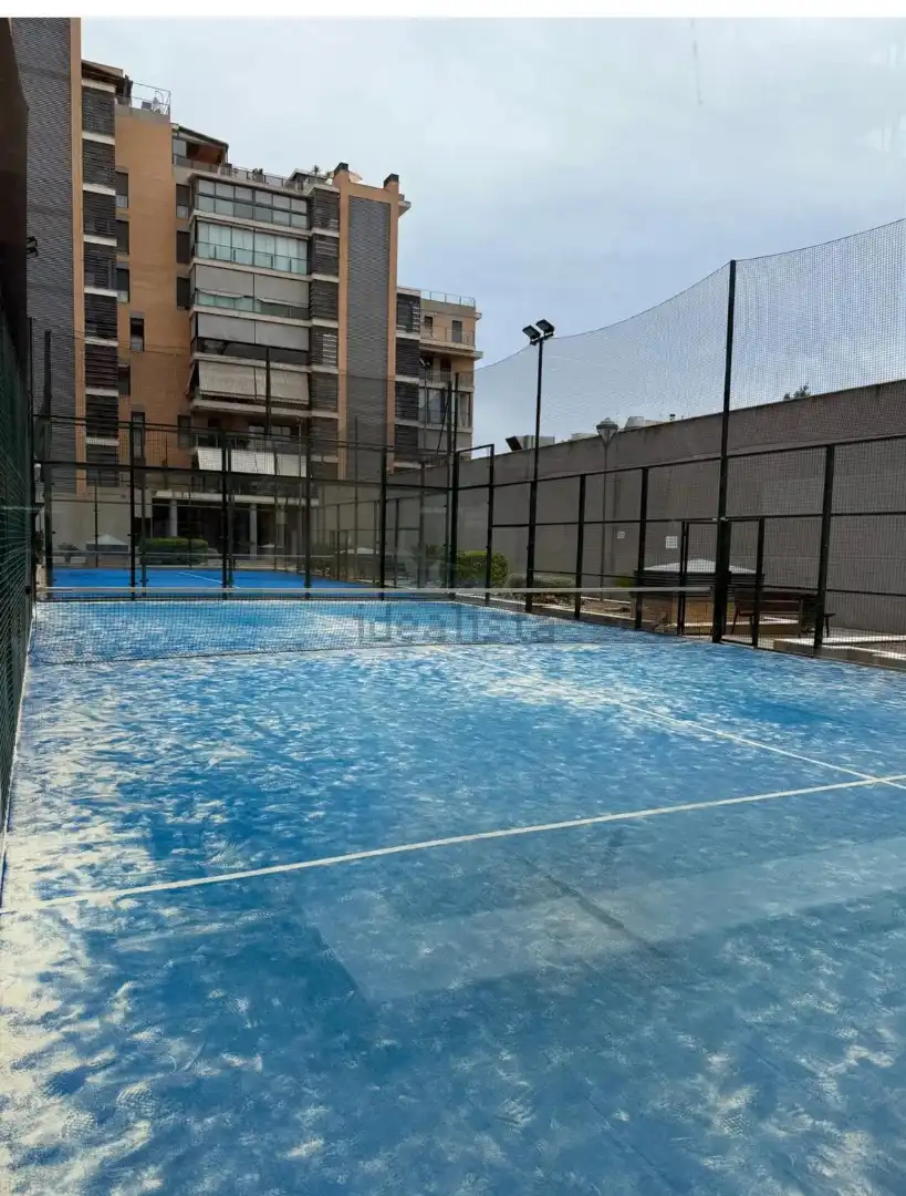Piscina de Pis en venda en Alicante / Alacant amb Aire condicionat, Calefacció i Terrassa