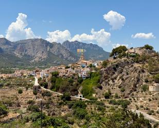 Vista exterior de Àtic en venda en La Nucia amb Aire condicionat i Terrassa