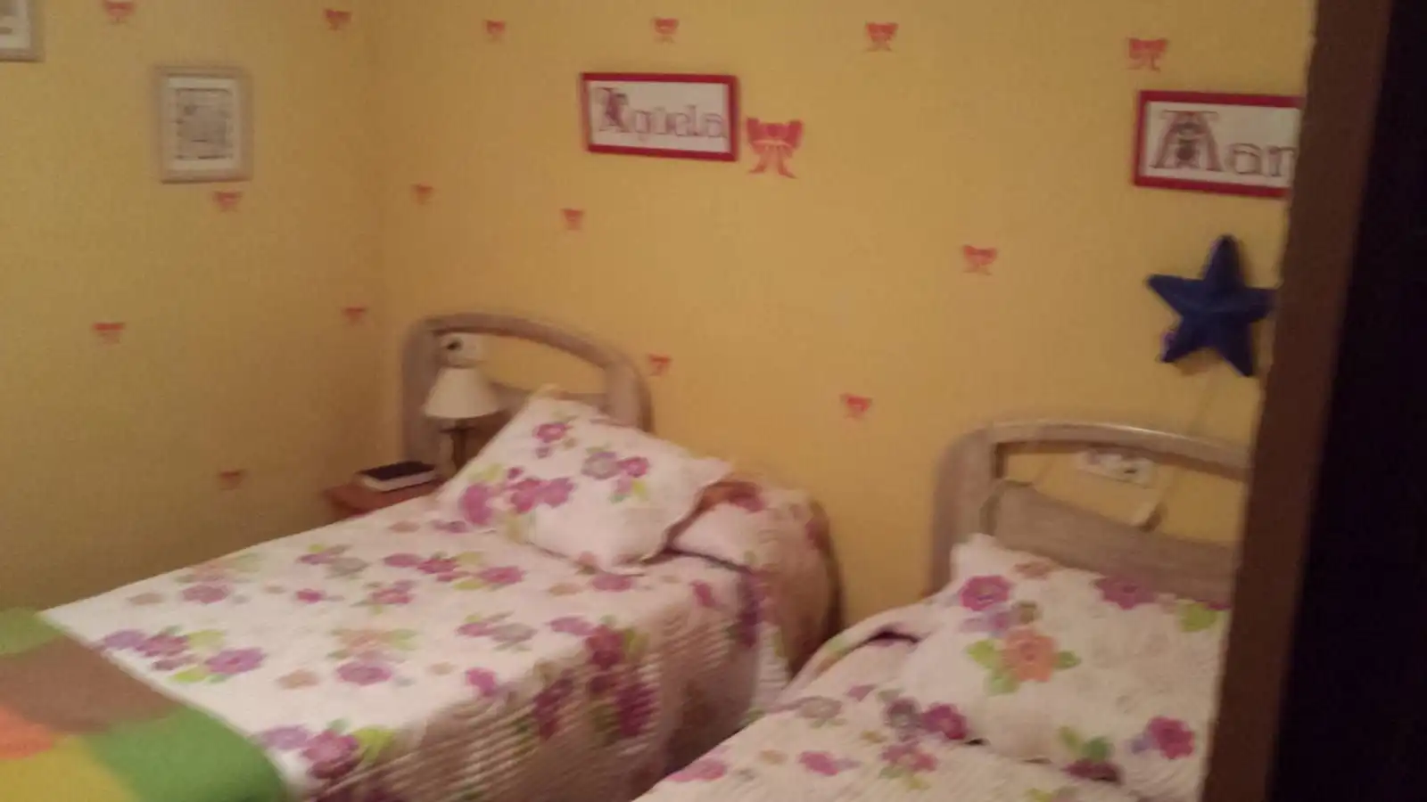 Dormitori de Casa o xalet en venda en Briviesca amb Calefacció, Jardí privat i Terrassa