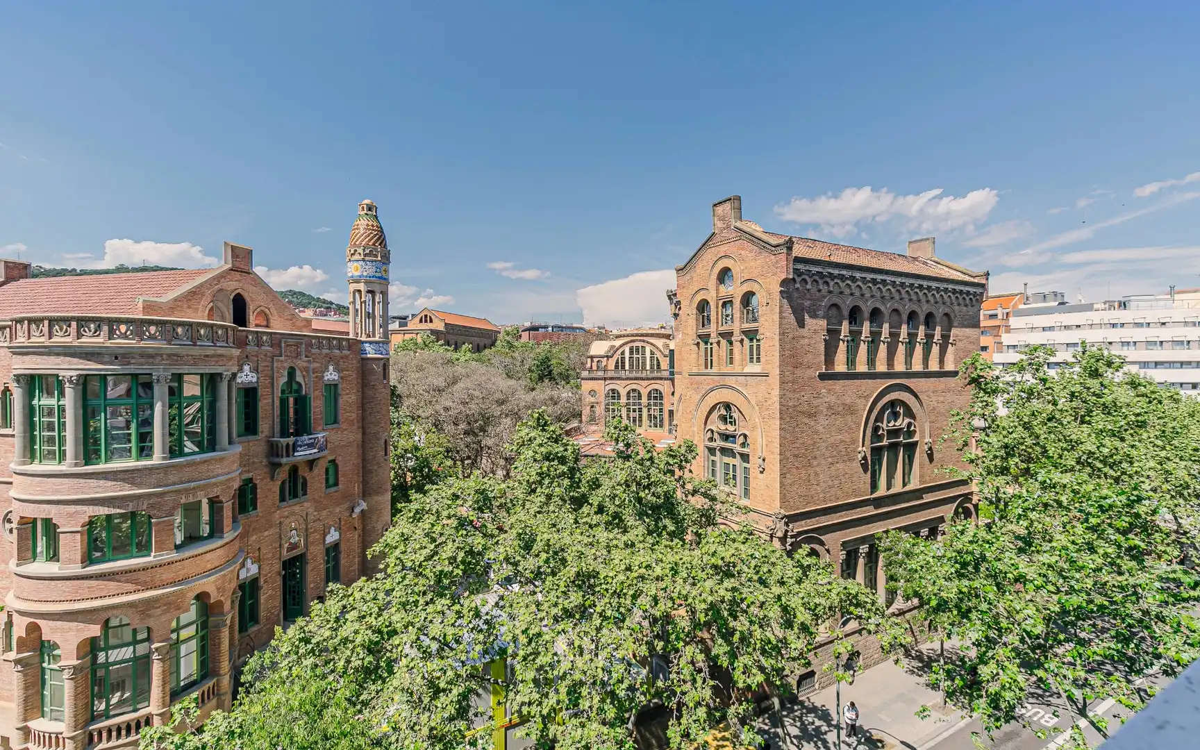 Vista exterior de Piso en venta en Barcelona con Aire acondicionado, Amueblado y Balcón