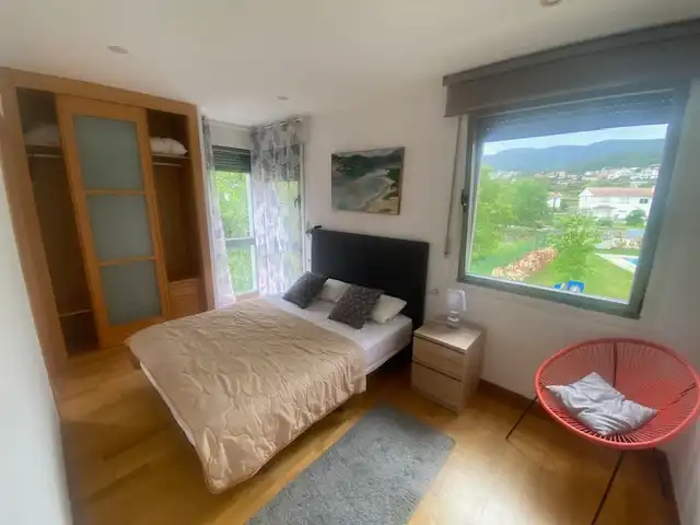 Habitación de Apartamento en venta en Baiona con Calefacción, Parquet y Terraza