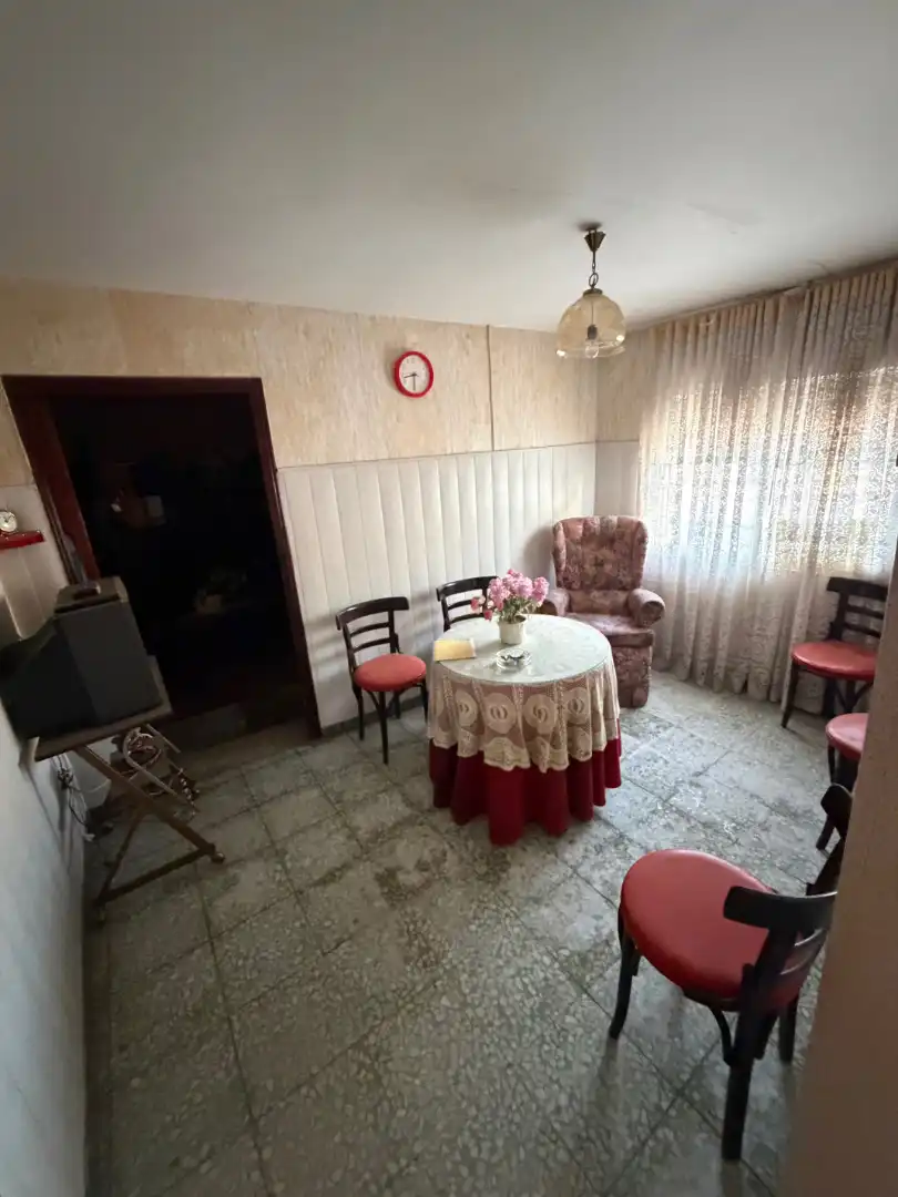 Bedroom of Houses for sale in Carpio  with Storage room and Furnished