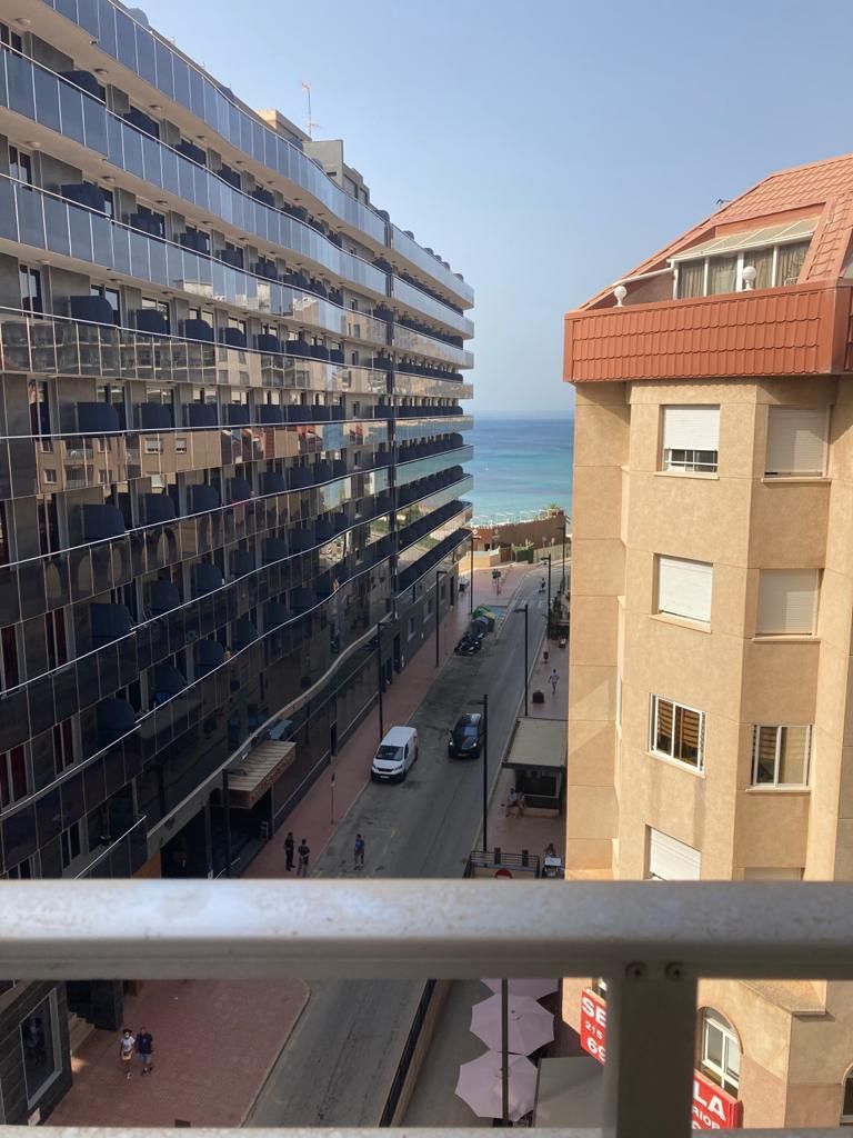 Vista exterior de Apartament en venda en Calpe / Calp amb Aire condicionat, Calefacció i Jardí privat
