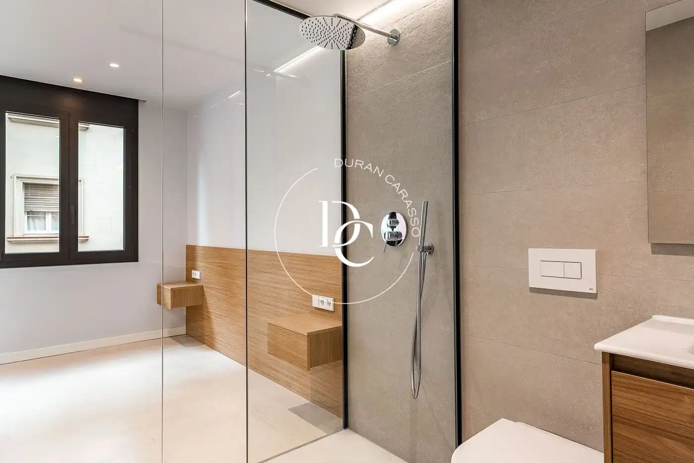 Baño de Casa o chalet en venta en Barcelona con Aire acondicionado, Calefacción y Terraza