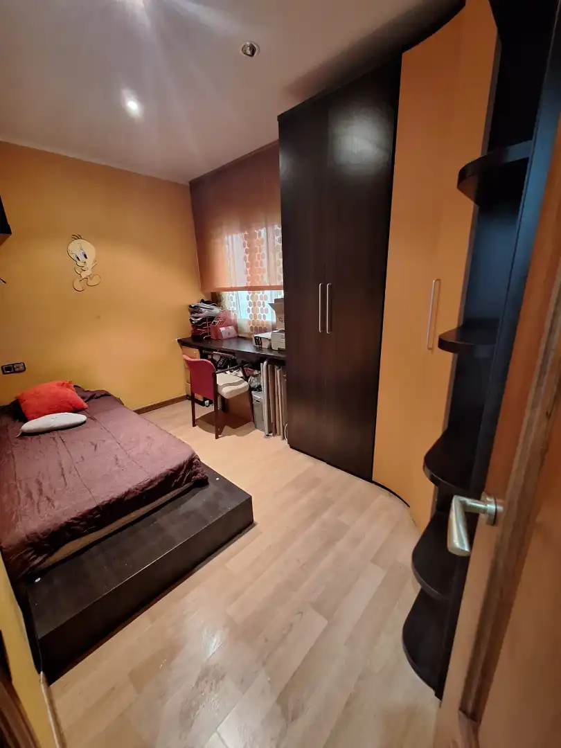 Habitación de Piso en venta en Lleida con Calefacción, Parquet y Trastero