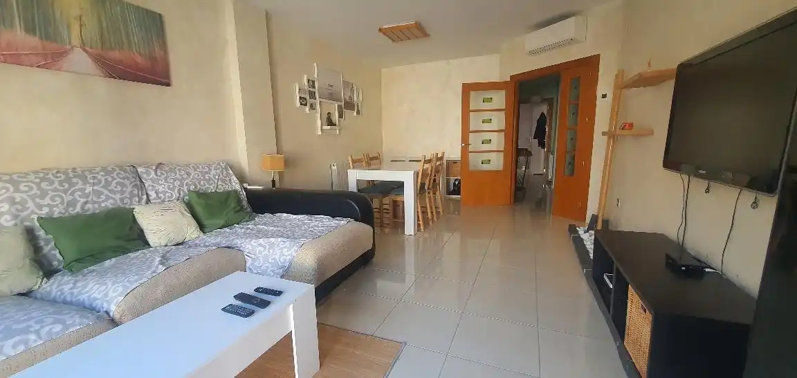 Sala d'estar de Casa adosada en venda en Hellín amb Aire condicionat, Calefacció i Parquet