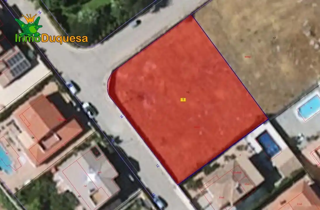 Residential land for sale in Villa de Otura
