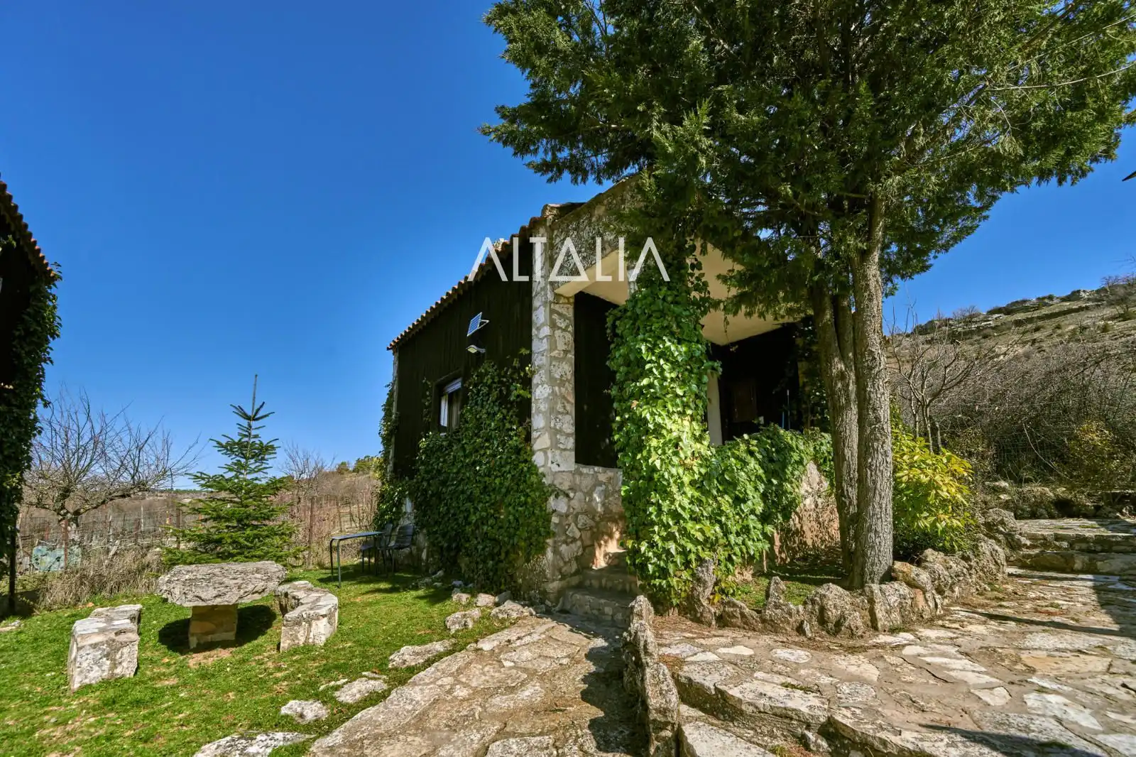 Garden of Buildings for sale in Las Majadas  