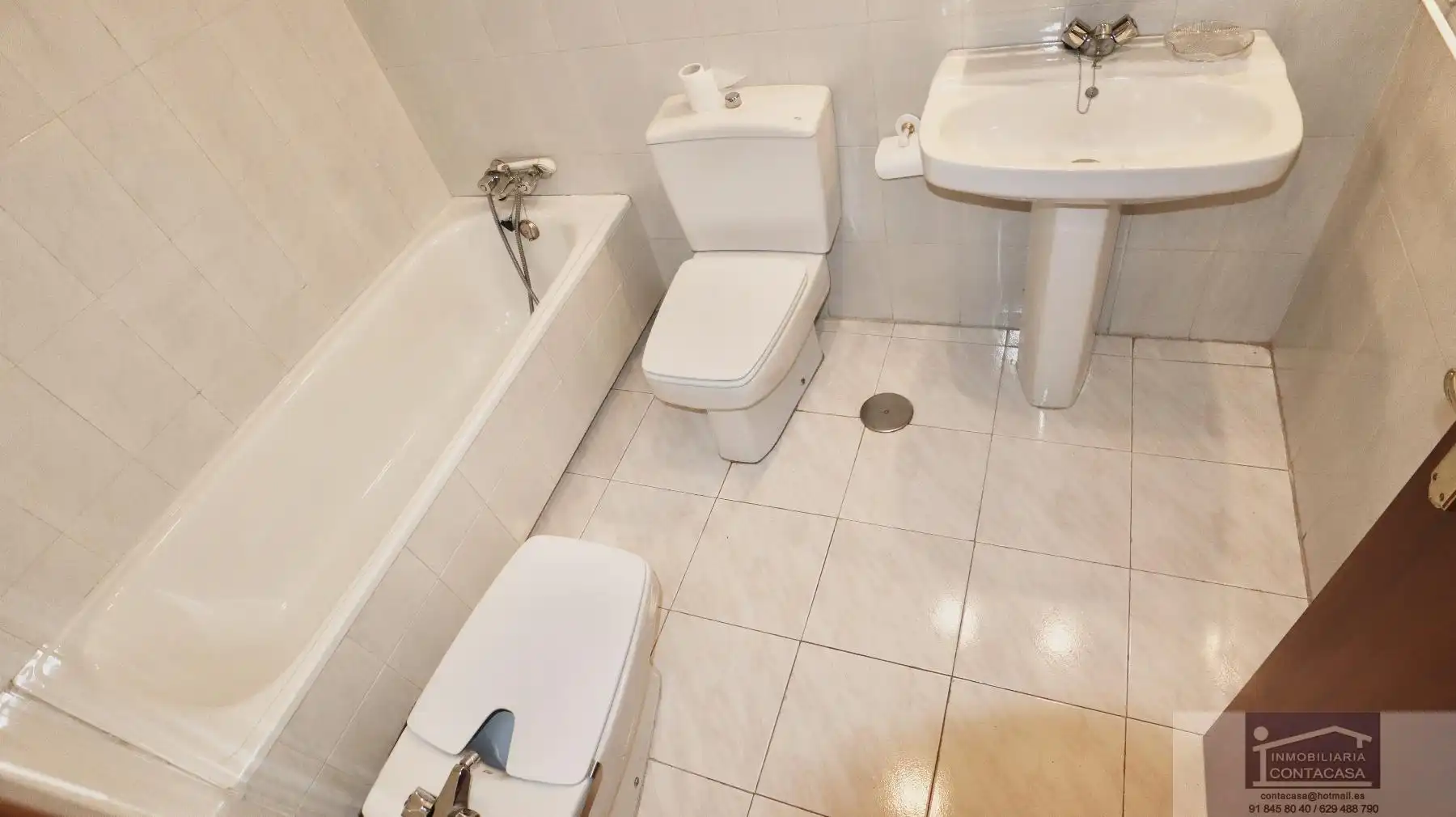 Baño de Casa o chalet en venta en Colmenar Viejo con Calefacción, Parquet y Terraza