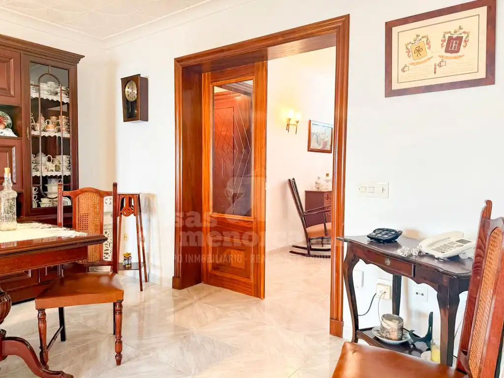 Ground floor for sale in Es Castell  with Private garden and Terrace