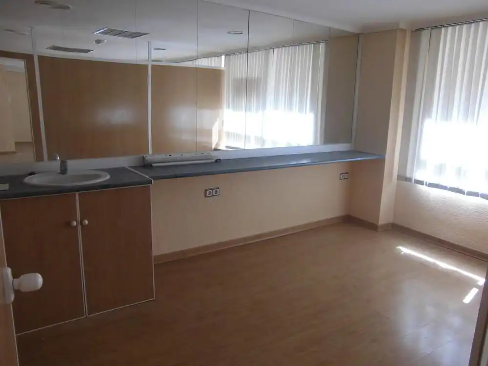 Bureau avec ascenseur à louer à Centro, imagen 4
