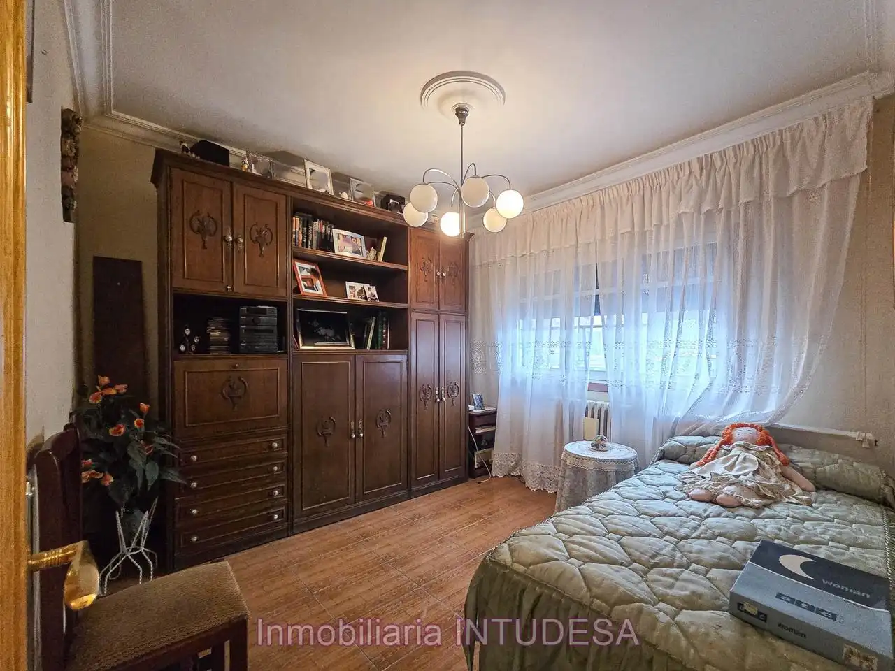 Dormitori de Casa adosada en venda en Lourdes