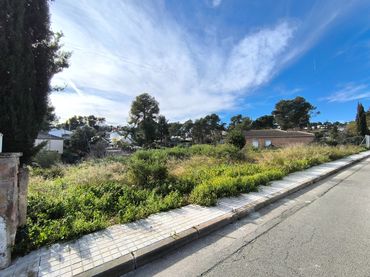Terreno residenziale in vendita a Carrer Josep Tarradellas 145