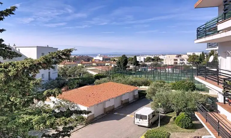 Parkplatz von Wohnung zum Verkauf in Roses mit Privatgarten
