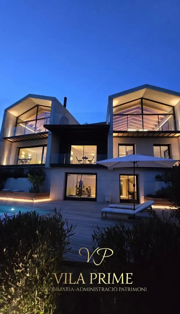 Exterior view of Houses for sale in Cabrils  with Air Conditioner, Heating and Private garden