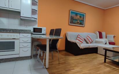 Living room of Apartment to rent in Ponferrada  with Heating, Parquet flooring and Storage room