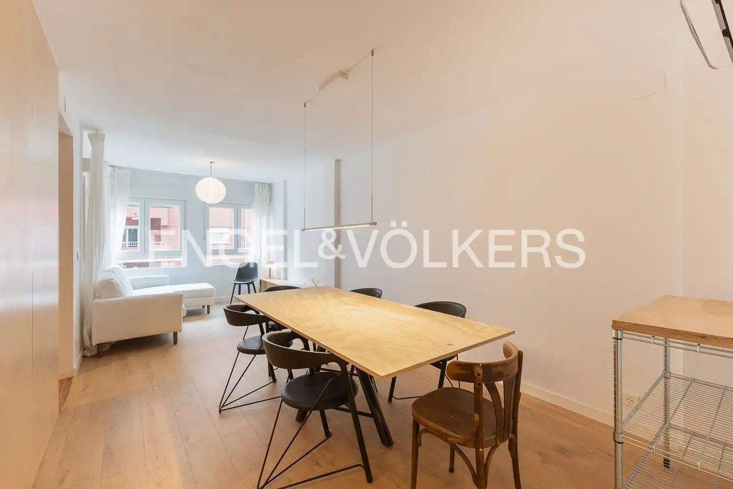 Flat with terrace to rent in Quatre Carreres, imagen 2