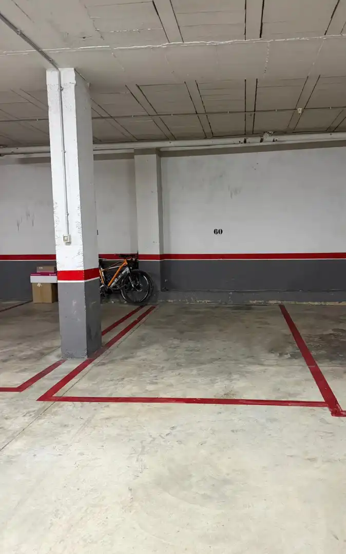 Aparcament de Apartament de lloguer en Murcia amb Aire condicionat, Moblat i Rentadora