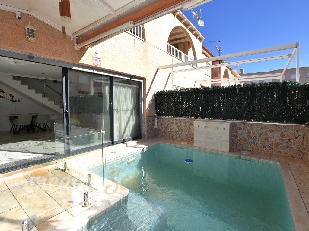 Piscina de Casa adosada en venta en Cartagena con Aire acondicionado, Terraza y Piscina
