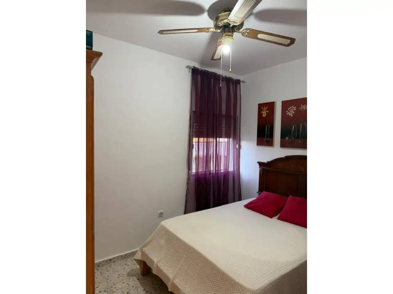 Habitación de Casa o chalet en venta en Carmona con Aire acondicionado, Calefacción y Jardín privado