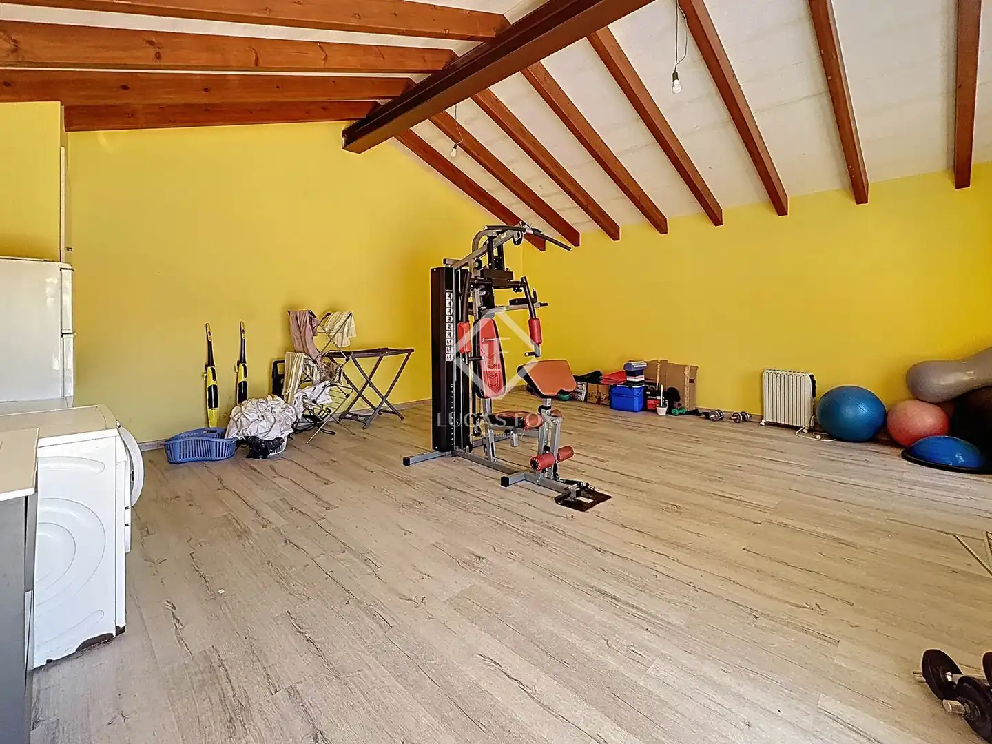 Finca rústica en venta en Es Castell con Aire acondicionado, Calefacción y Jardín privado