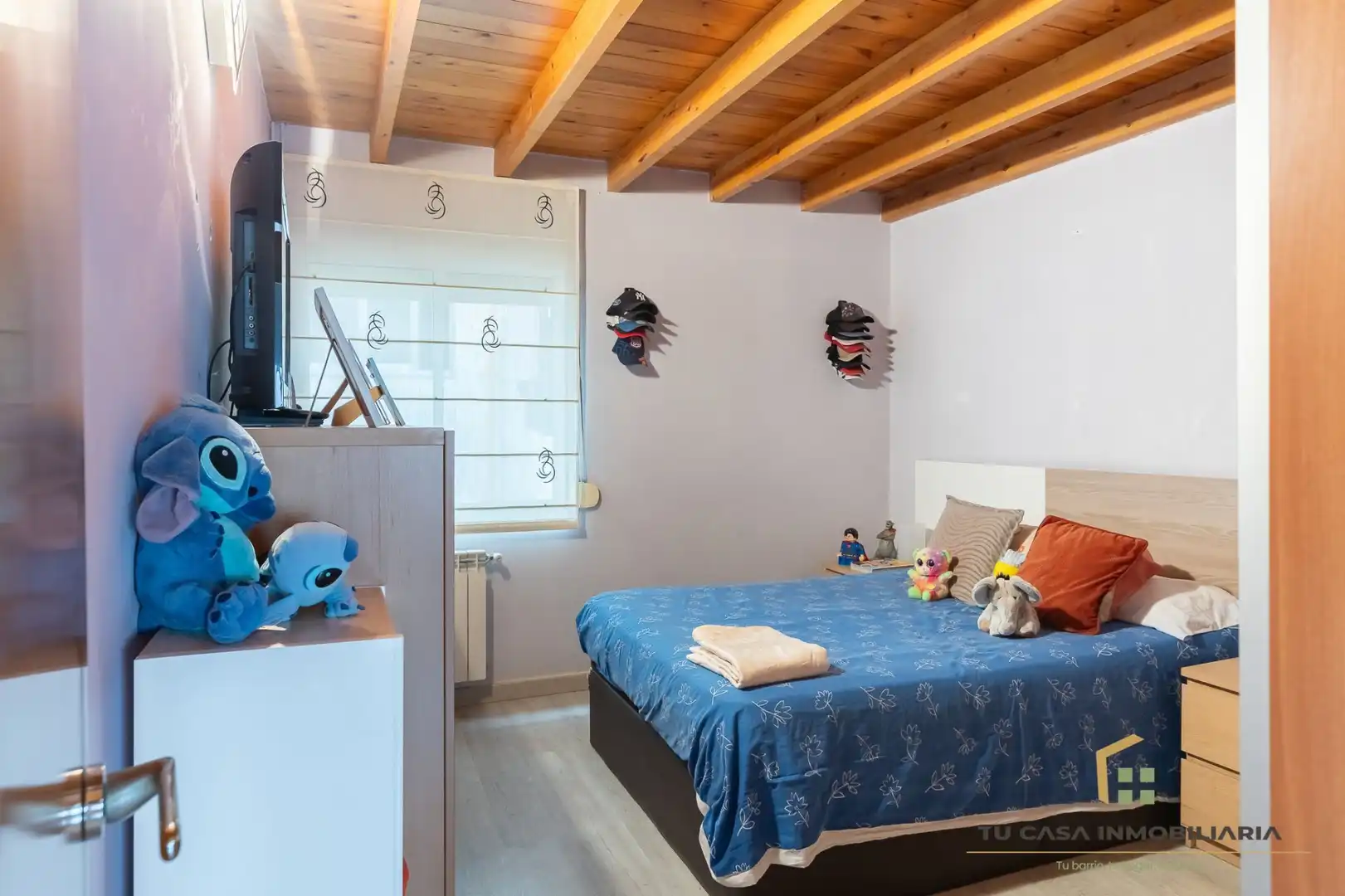 Habitación de Ático en venta en Badalona con Aire acondicionado y Calefacción