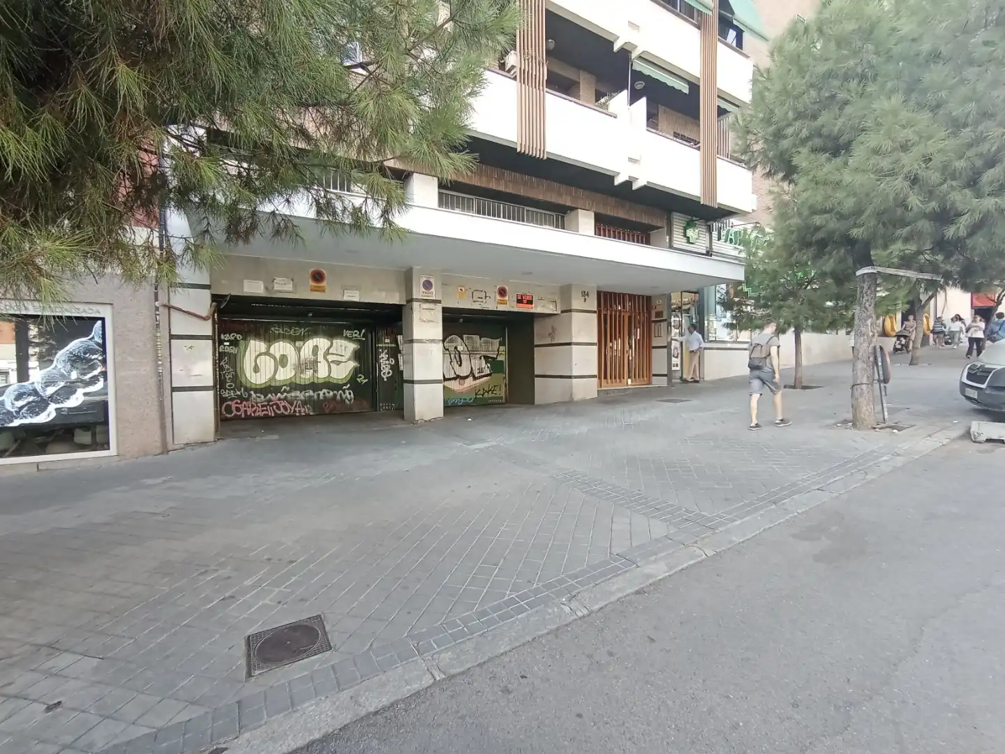 Außenansicht von Garage zur Miete in Arganzuela