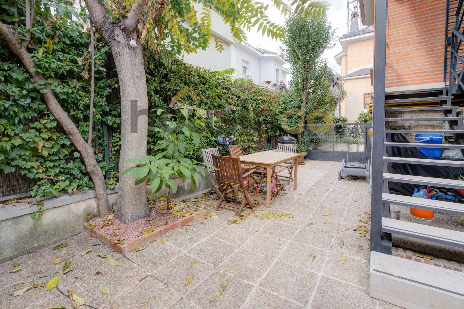 Terrassa de Pis de lloguer en  Madrid Capital amb Calefacció, Jardí privat i Forn